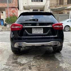 مێرسێدس بێنز GLA